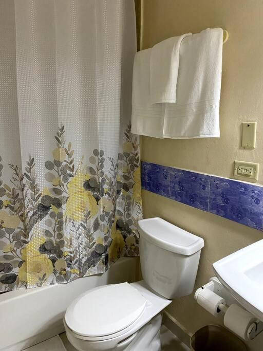 Lush Tropical Apartment Located In A 4-Star Resort Рънауей Бей Екстериор снимка