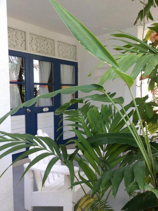 Lush Tropical Apartment Located In A 4-Star Resort Рънауей Бей Екстериор снимка