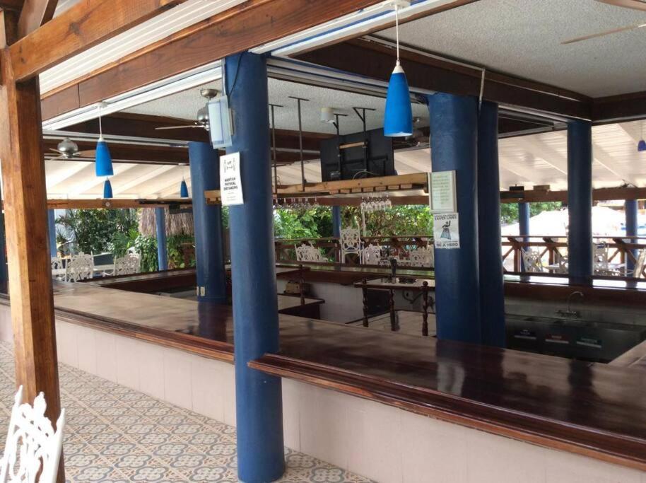 Lush Tropical Apartment Located In A 4-Star Resort Рънауей Бей Екстериор снимка